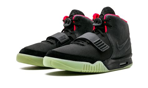 nike yeezy 2 solar red replica|nike yeezy 2 red october.